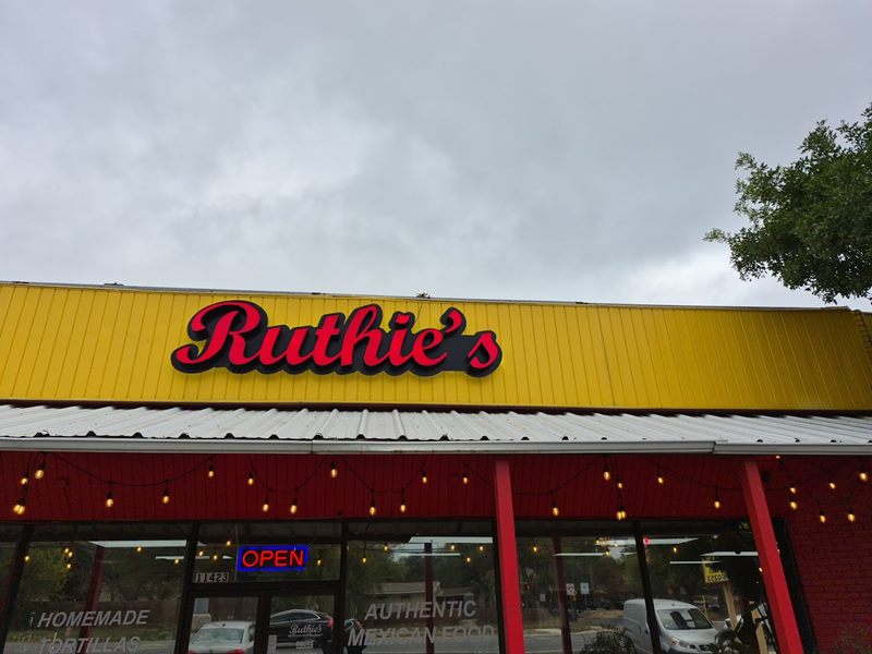 Ruthie's exterior
